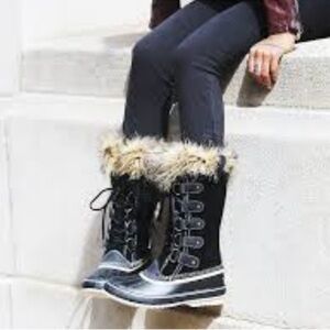 SOREL Joan of Arctic Black Stone Suede Fur Lace Up Winter Boots